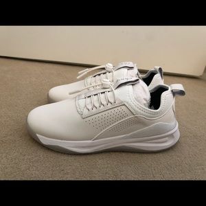 NWT Clove Nursing Shoes White Women’s 7